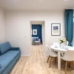 Native Starowislna 33a Deluxe Апартаменты *